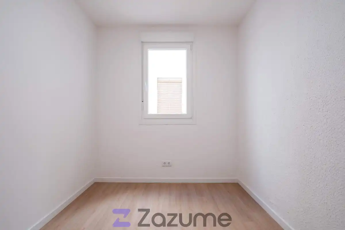 Habitación de Piso de alquiler en Zaragoza con Calefacción, Parquet y Terraza