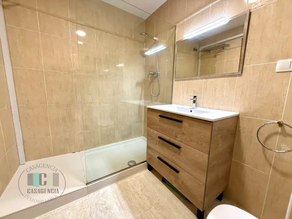 Flat with lift to rent in Calle Miguel Peris I Segarrra 60, imagen 18