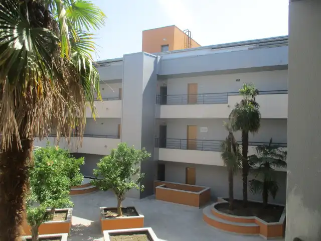 Vista exterior de Oficina de alquiler en Villaviciosa de Odón