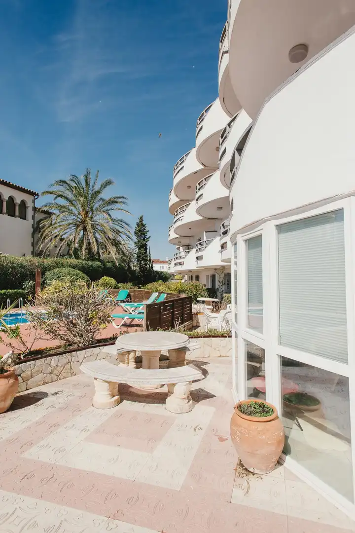 Vista exterior de Casa adosada en venta en Empuriabrava con Aire acondicionado, Calefacción y Terraza