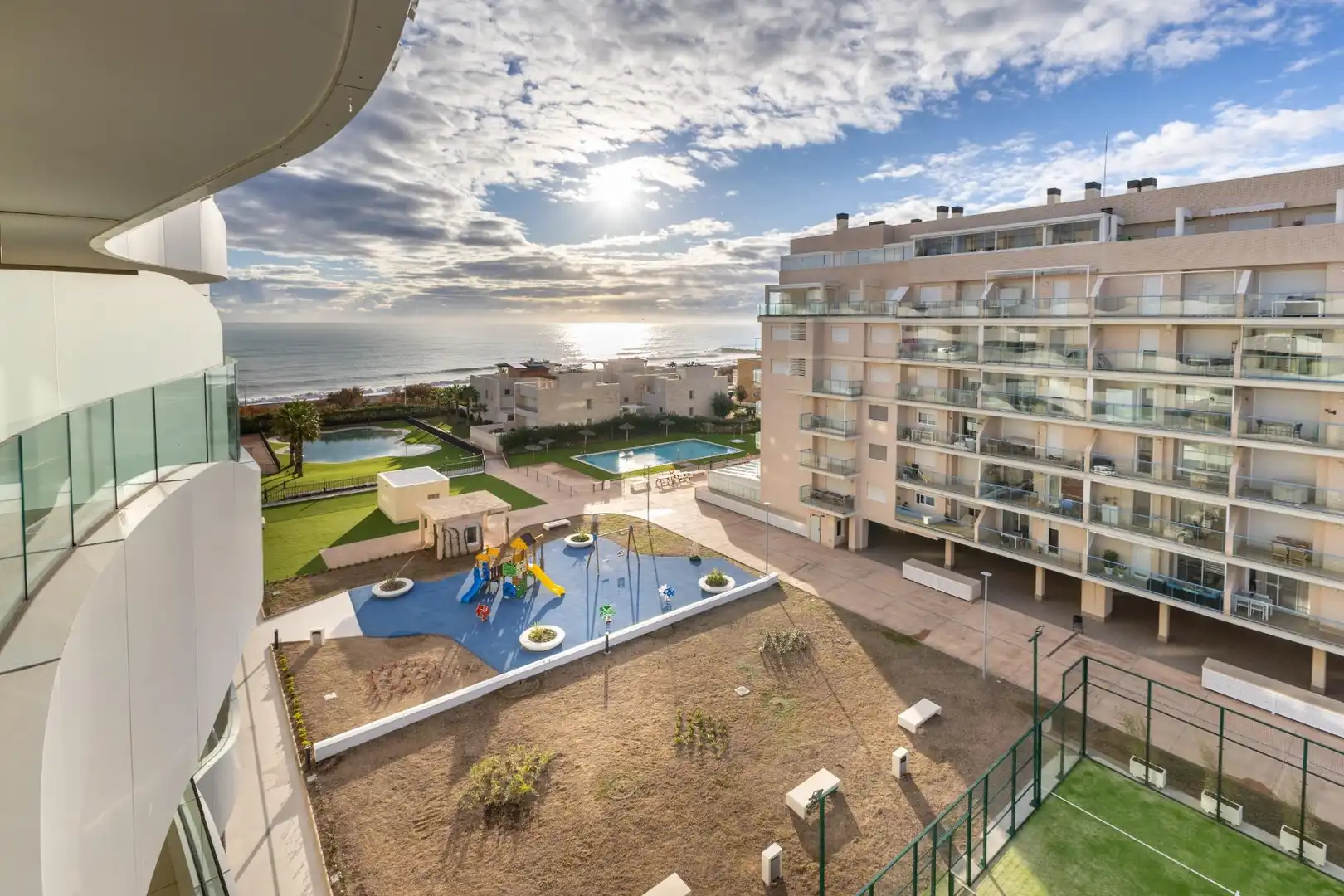 Terraza de Apartamento en venta en El Puig de Santa Maria con Aire acondicionado, Calefacción y Amueblado