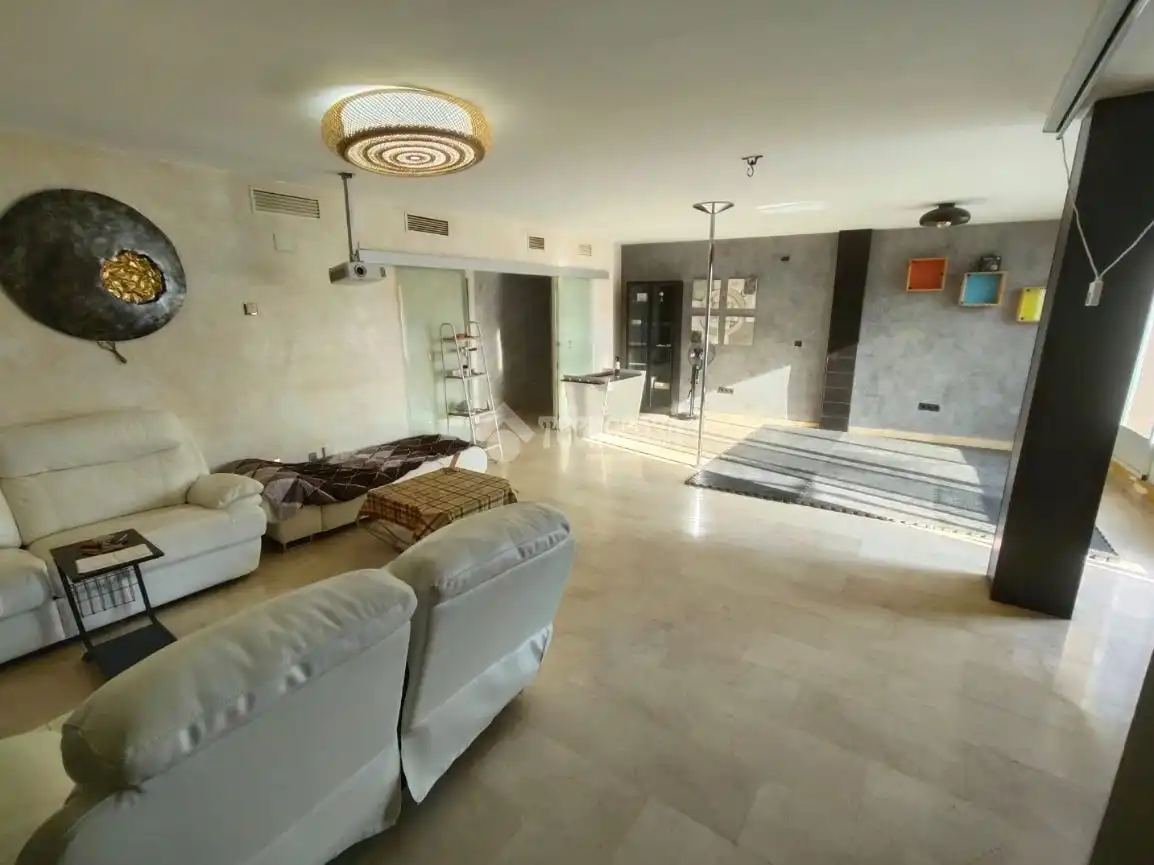 Flat for sale in Mengíbar