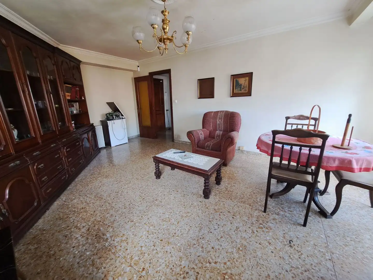 Sala d'estar de Pis en venda en Gijón  amb Piscina