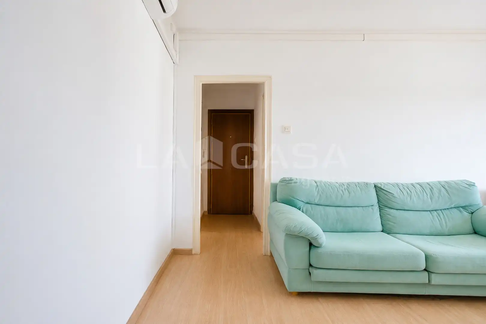 Wohnzimmer von Wohnung zum Verkauf in Cornellà de Llobregat