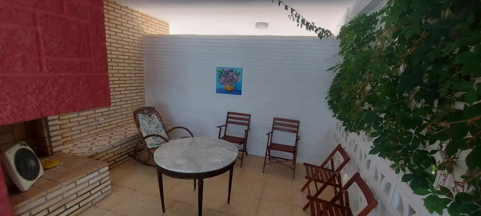 Casa con terraza en alquiler en Corinto - Almarda, imagen 33