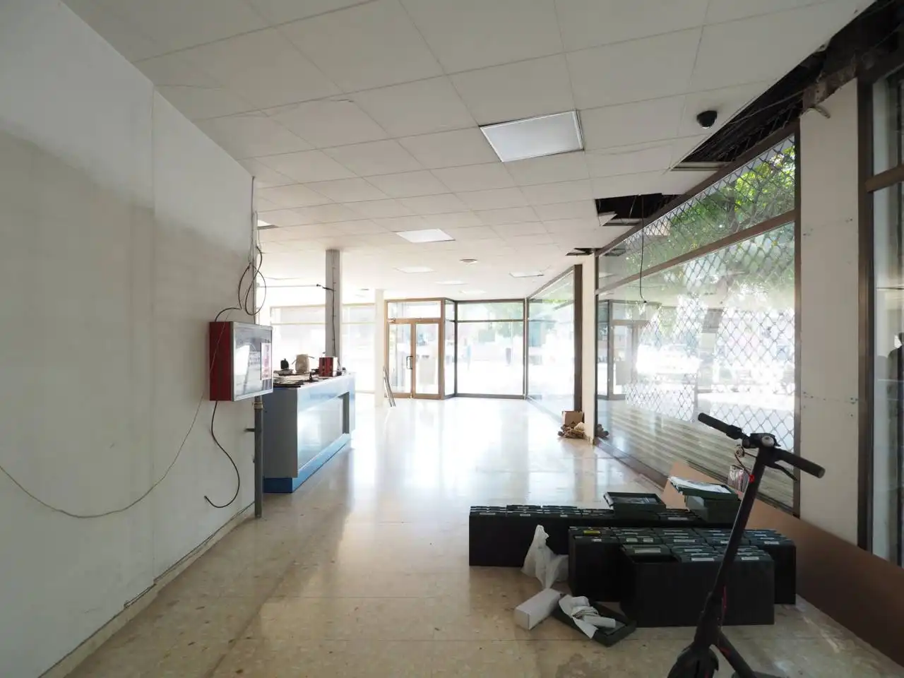 Local comercial de lloguer a Calle Camí Romà, imagen 4