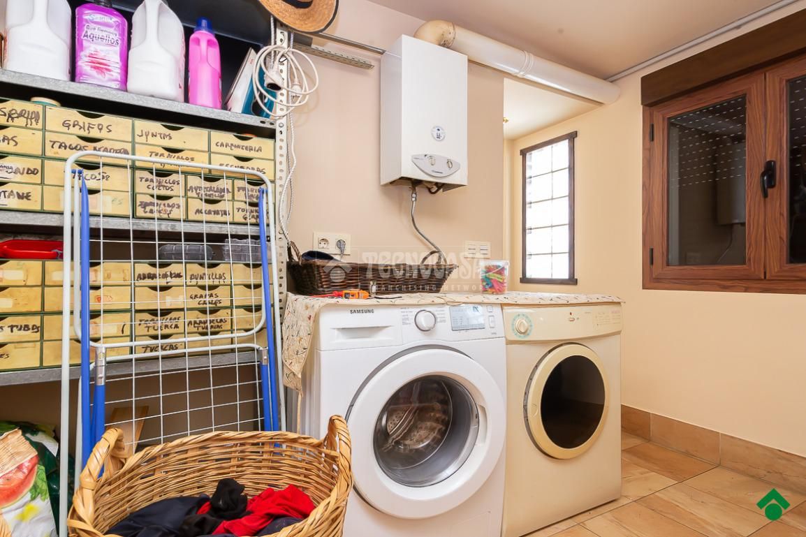 Duplex for sale in Albolote  with Air Conditioner and Heating