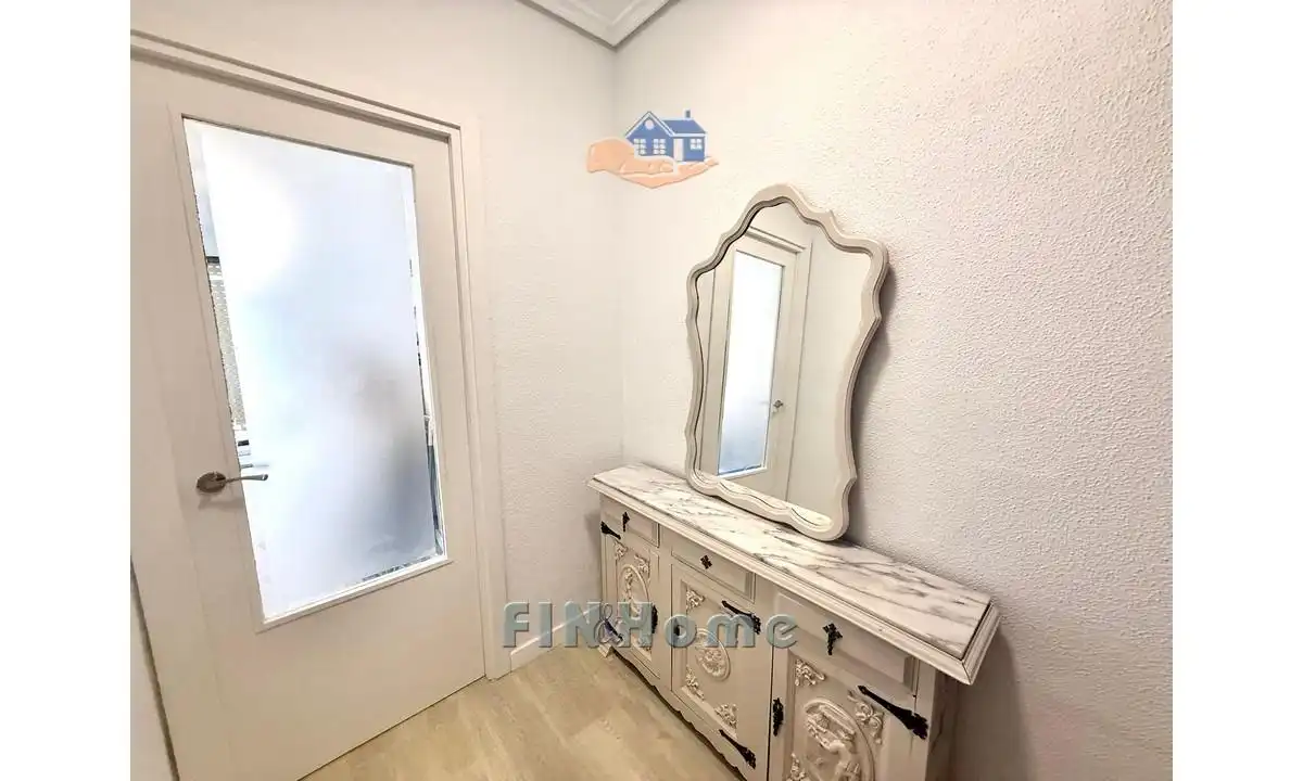 Habitación de Piso de alquiler en Sevilla con Aire acondicionado, Amueblado y Balcón