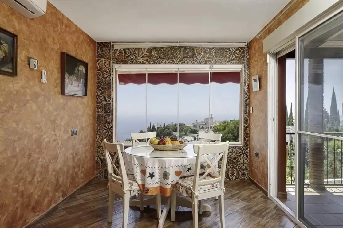 Villa mit Terrasse zum Verkauf in Calle Calle Roble, imagen 11