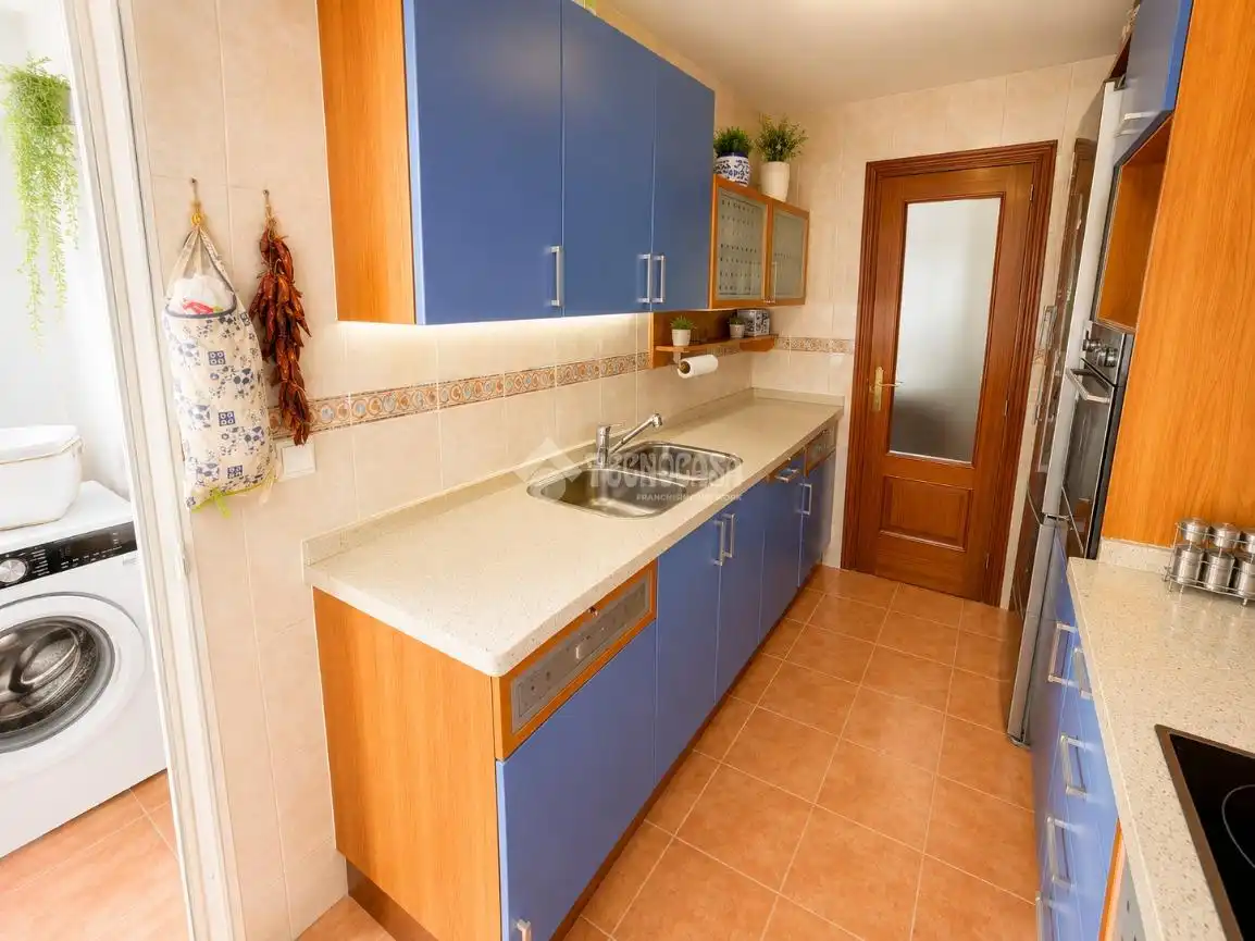 Kitchen of Flat for sale in Armilla  with Air Conditioner and Heating