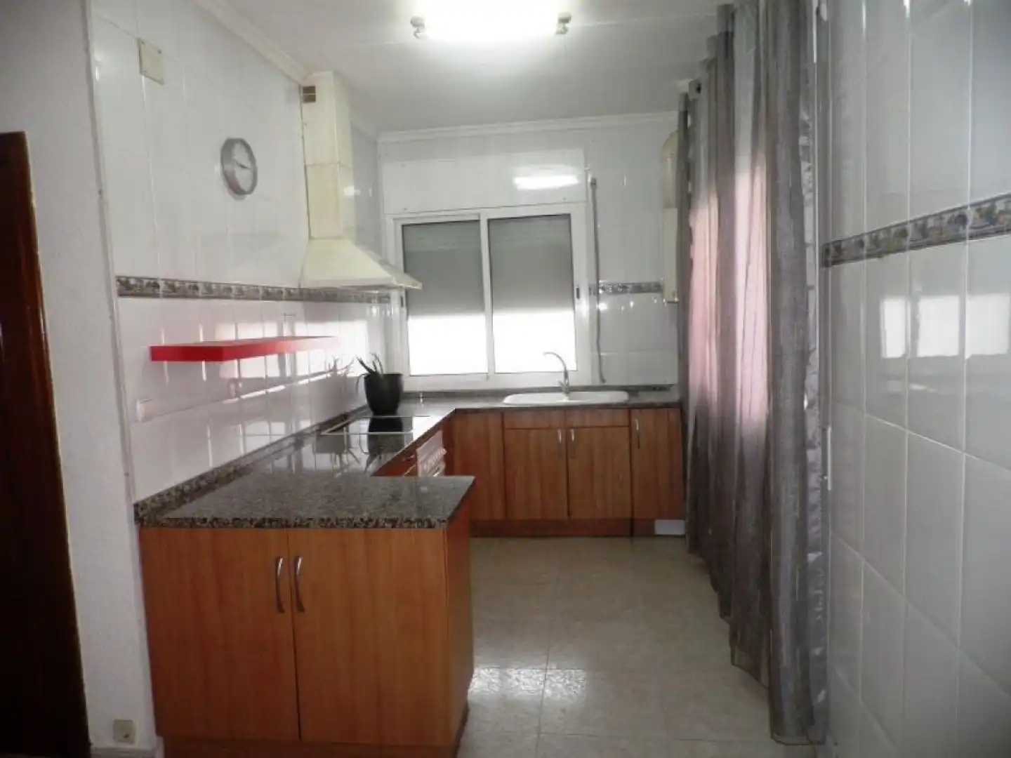 Cuina de Pis en venda en Mataró amb Aire condicionat i Traster