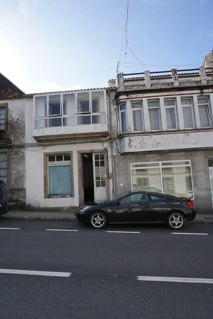 House with garden for sale in Avenida de Lugo 22