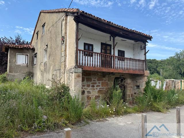 Casa-chalet en Venta en LOS PRADOS en Liérganes