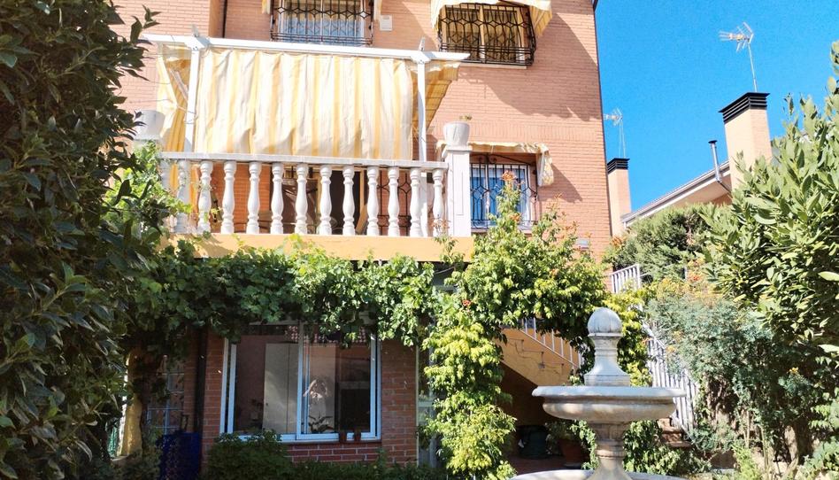 Foto 1 de Casa adosada en venta en Los Villares, Madrid