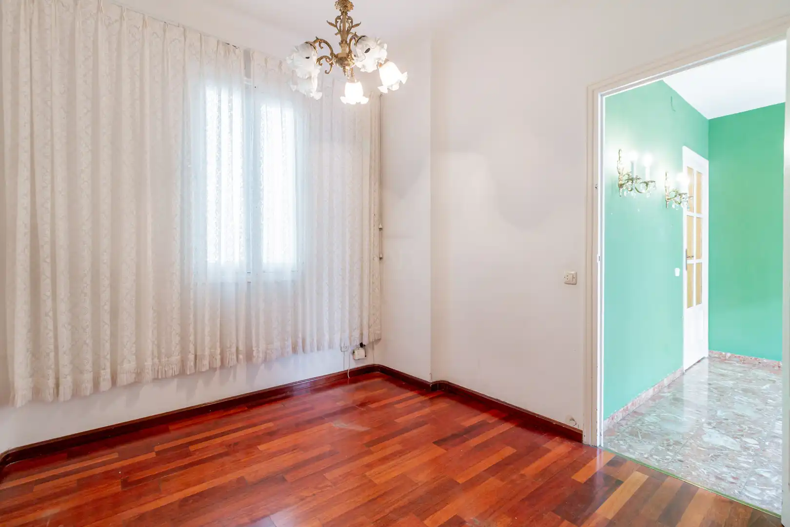 Comedor de Piso en venta en Madrid con Calefacción y Terraza