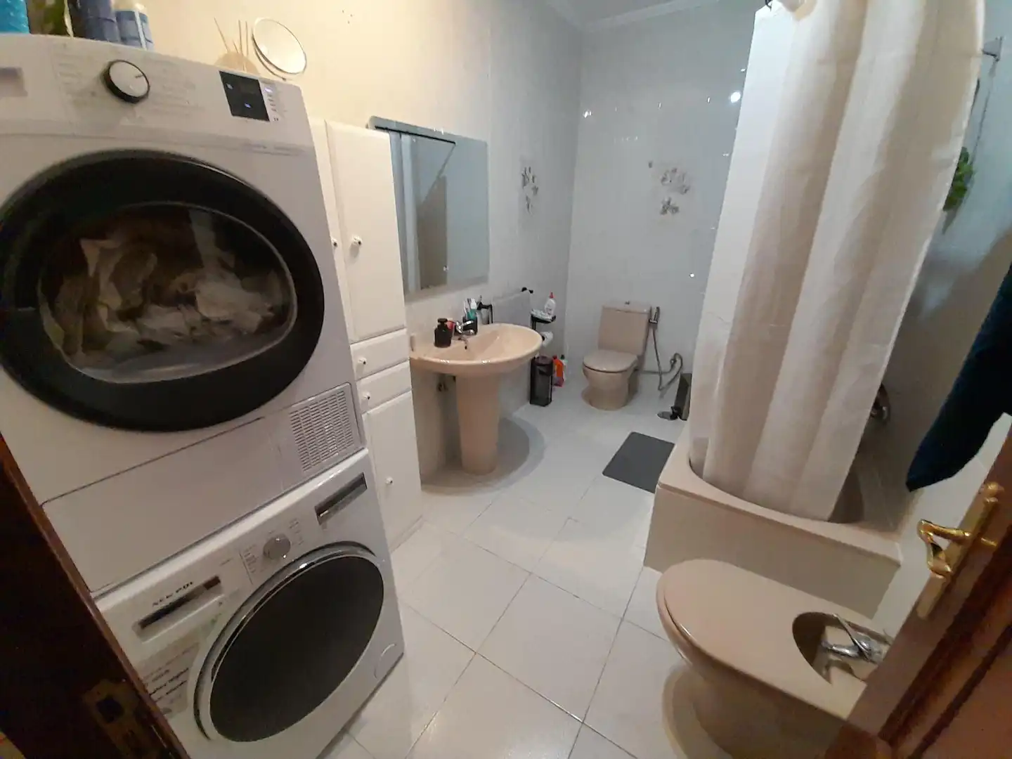 Bathroom of Flat for sale in Cacabelos  with Heating, Private garden and Terrace