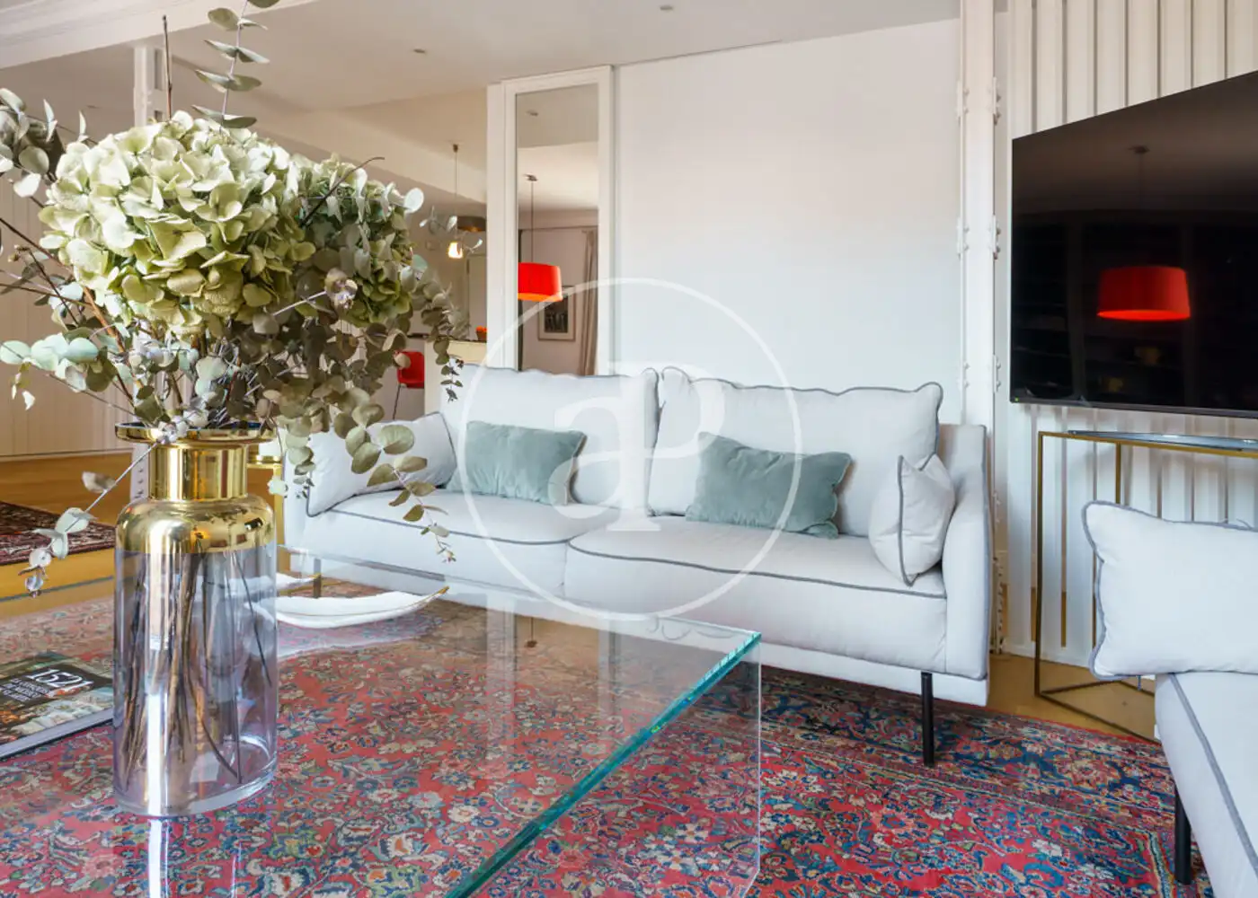 Living room of Flat for rent in Madrid  with Air Conditioner, Heating and Furnished
