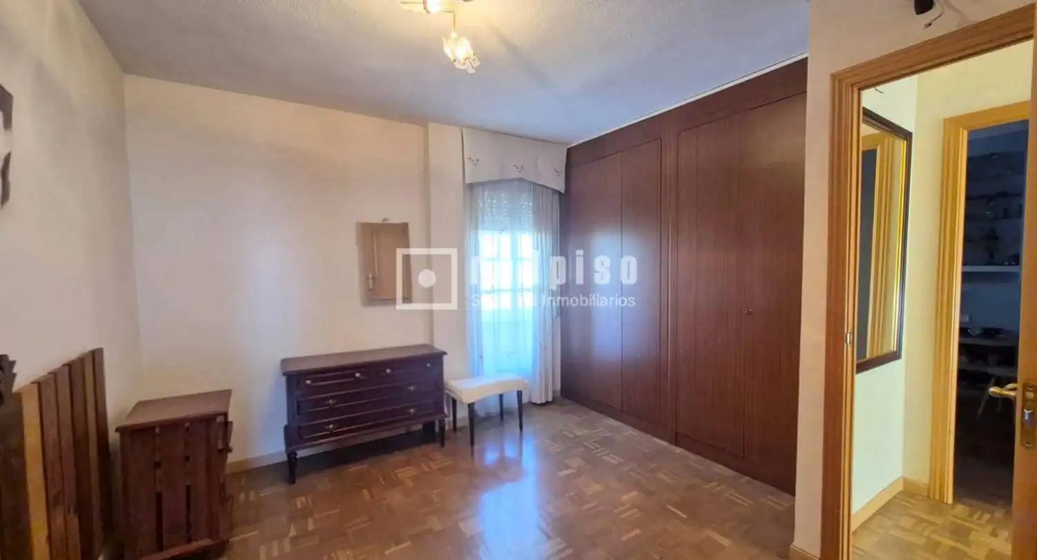 Bedroom of Houses for sale in Getafe  with Air Conditioner, Heating and Parquet flooring