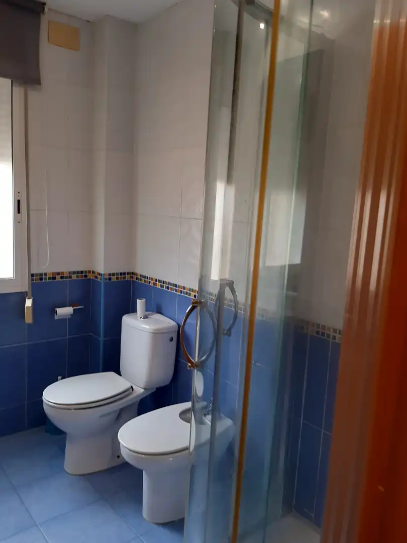 Bathroom of Flat for sale in Valencia  with Air Conditioner, Parquet flooring and Furnished