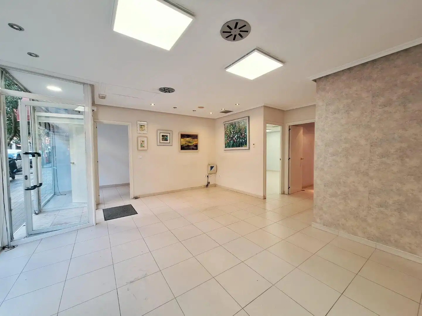 Local en venta en Zaragoza