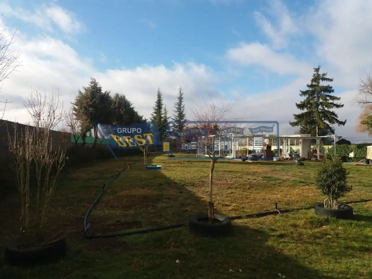 Houses for sale in Chozas de Abajo  with Heating, Private garden and Parquet flooring