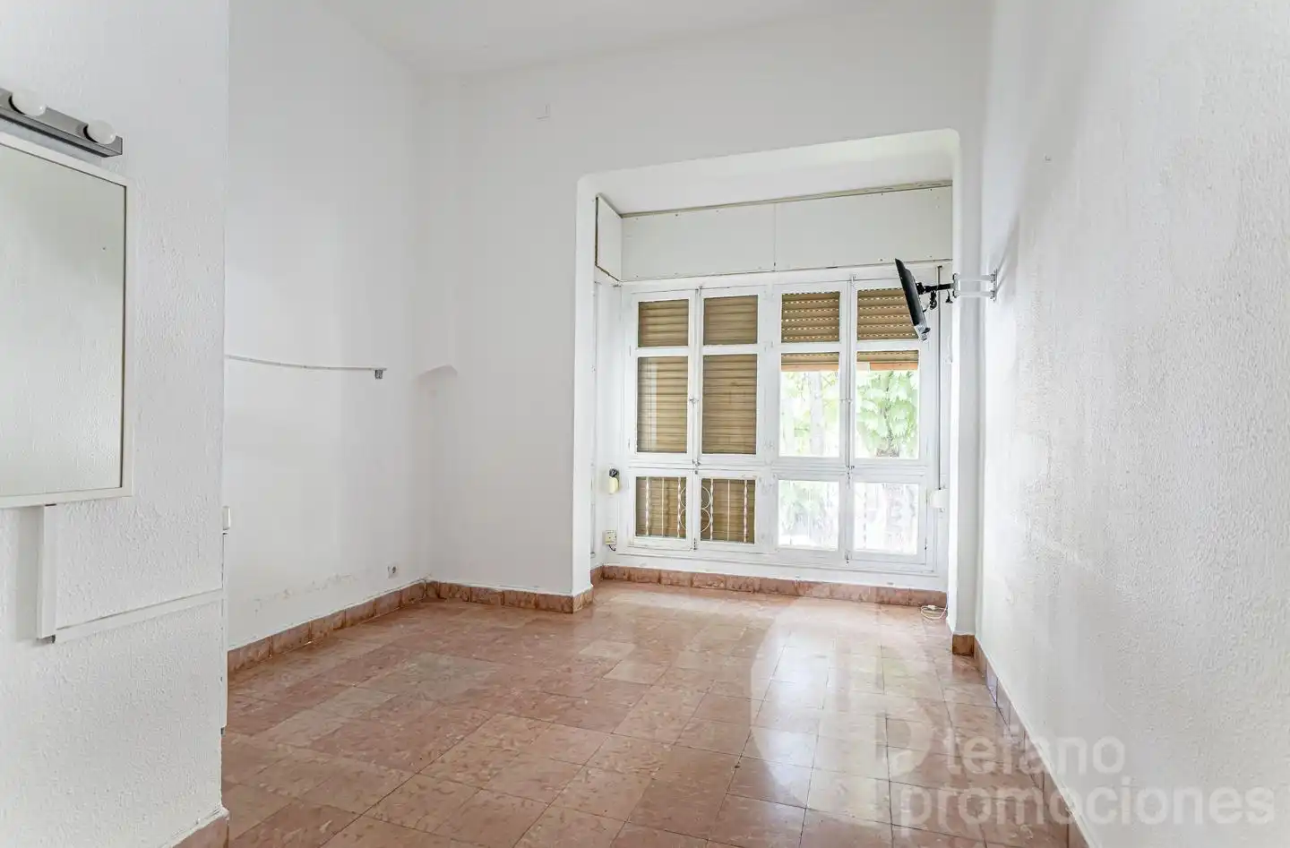 Habitación de Edificio en venta en Málaga