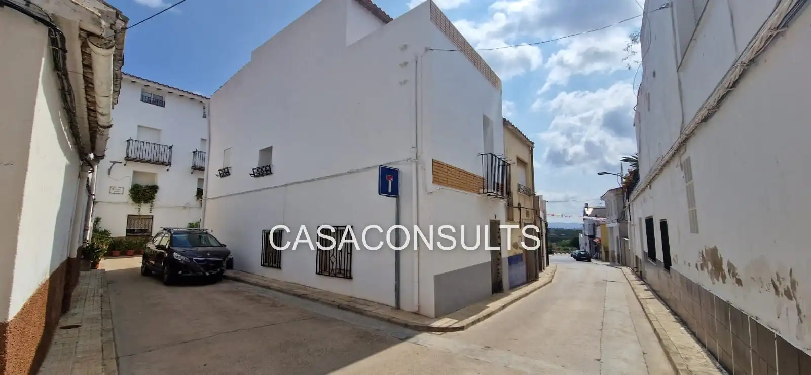 House with terrace for sale in Vall d'Alba