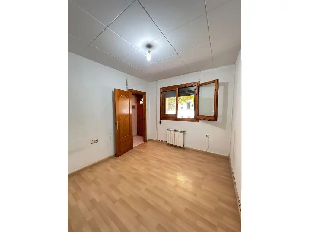Piso en venta en Gironella
