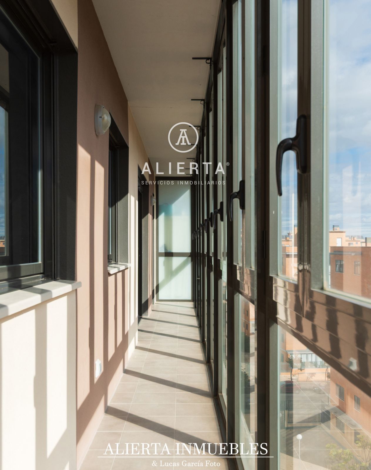 Exterior view of Flat for sale in  Zaragoza Capital  with Heating, Terrace and Storage room