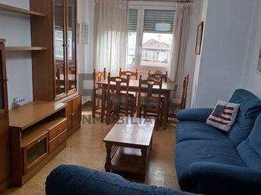 Flat with lift to rent in AVDA. HABANA