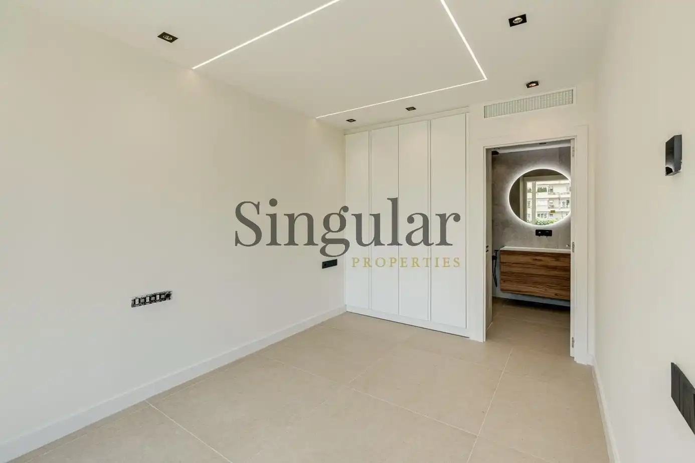 Habitación de Piso en venta en Barcelona con Aire acondicionado, Calefacción y Terraza