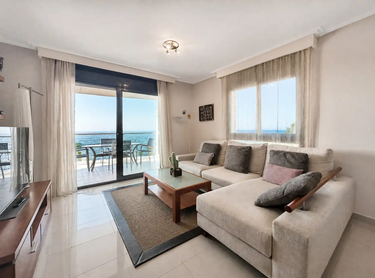 Living room of Flat for sale in Roses  with Air Conditioner, Heating and Terrace
