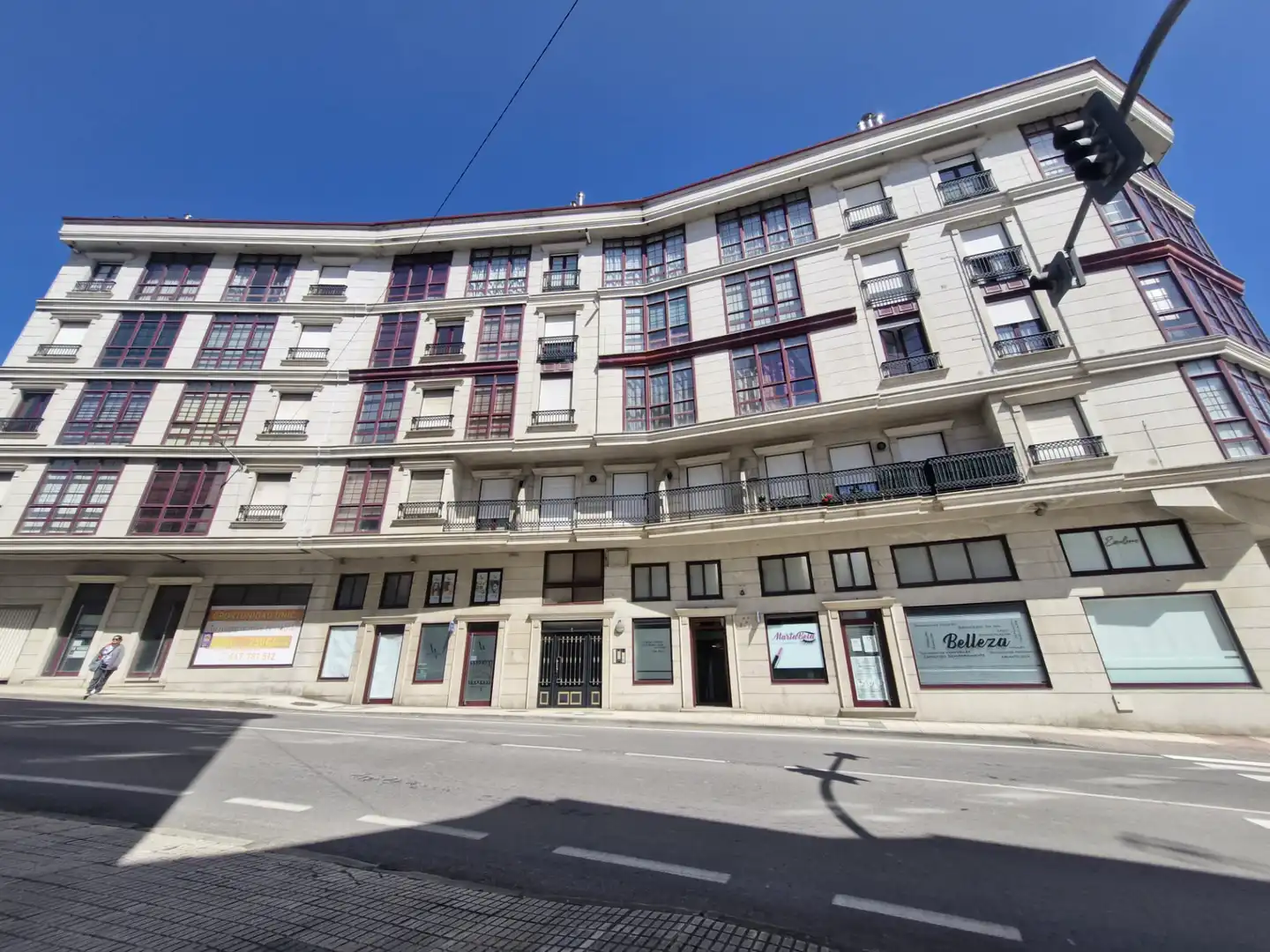 Vista exterior de Dúplex en venta en Foz con Calefacción, Terraza y Amueblado