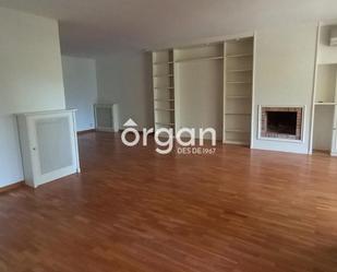 Living room of Flat to rent in Sant Cugat del Vallès  with Terrace