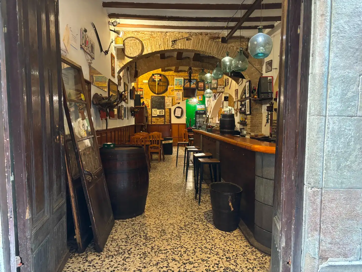 Business premises for transfer in Ciutat Vella, imagen 25