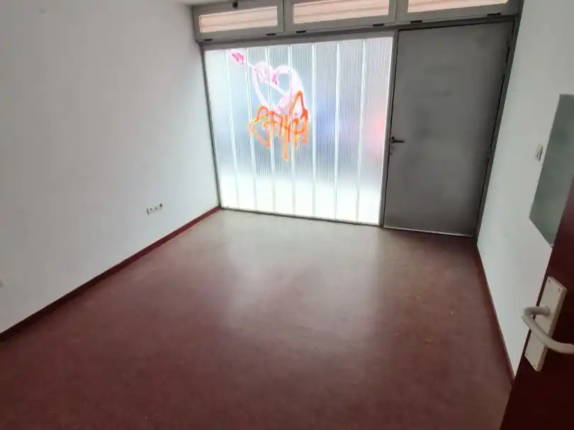Local comercial en venda a Niña guapa 7, imagen 7