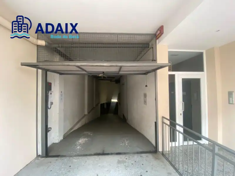 Aparcamiento en venta en Roda de Berà, imagen 3