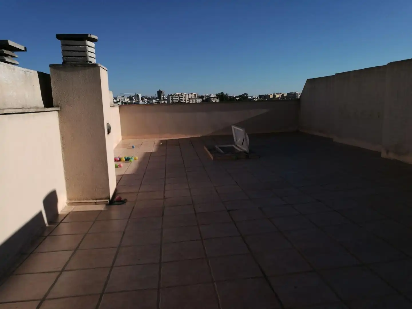 Terrasse von Wohnung zur Miete in Badajoz mit Klimaanlage, Terrasse und Abstellraum