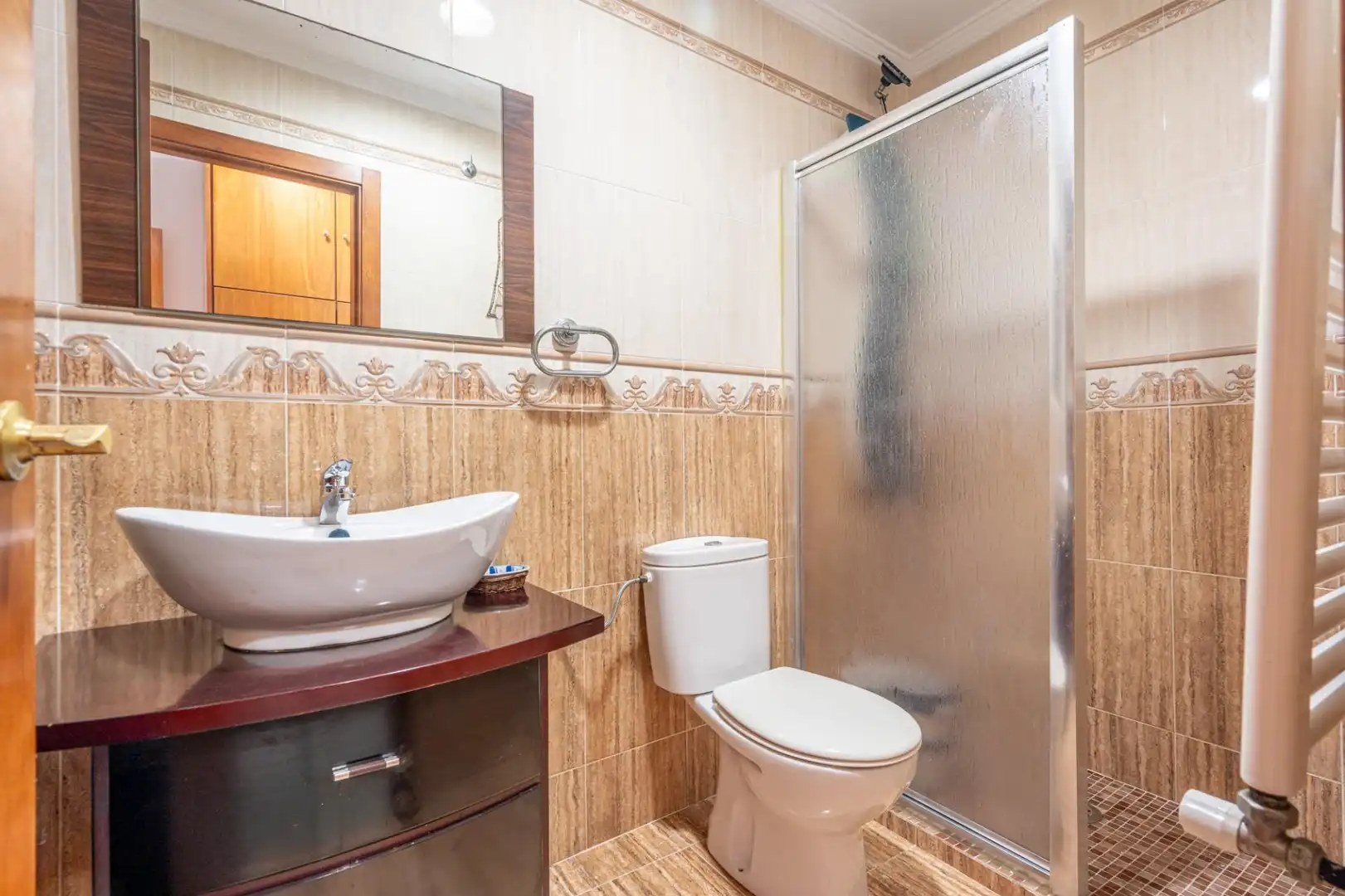 Badezimmer von Erdgeschoss zum Verkauf in Cullera mit Heizung