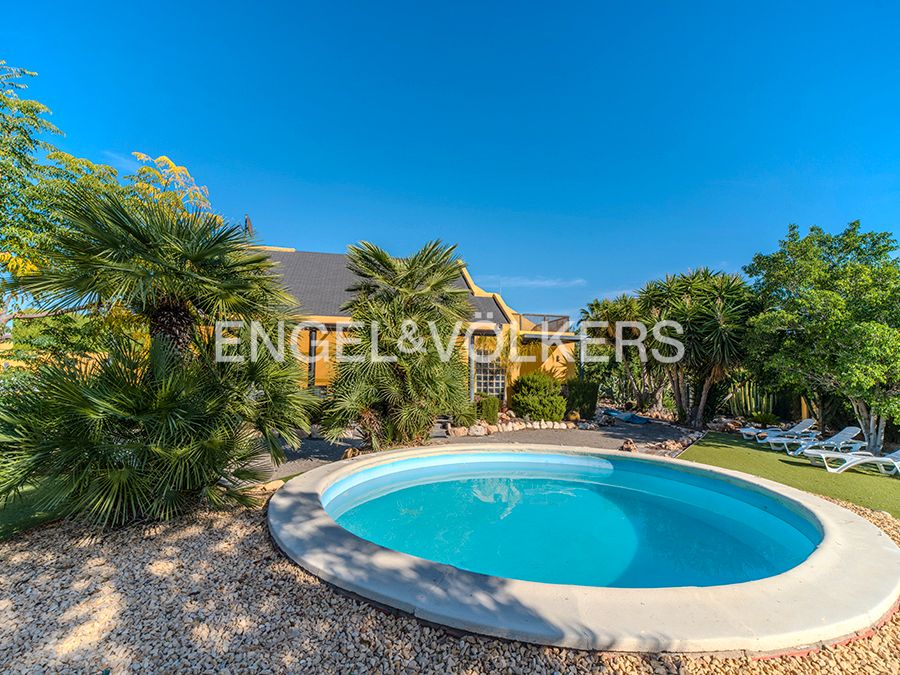 Piscina de Casa o chalet en venta en Sant Feliu de Buixalleu con Aire acondicionado, Calefacción y Jardín privado