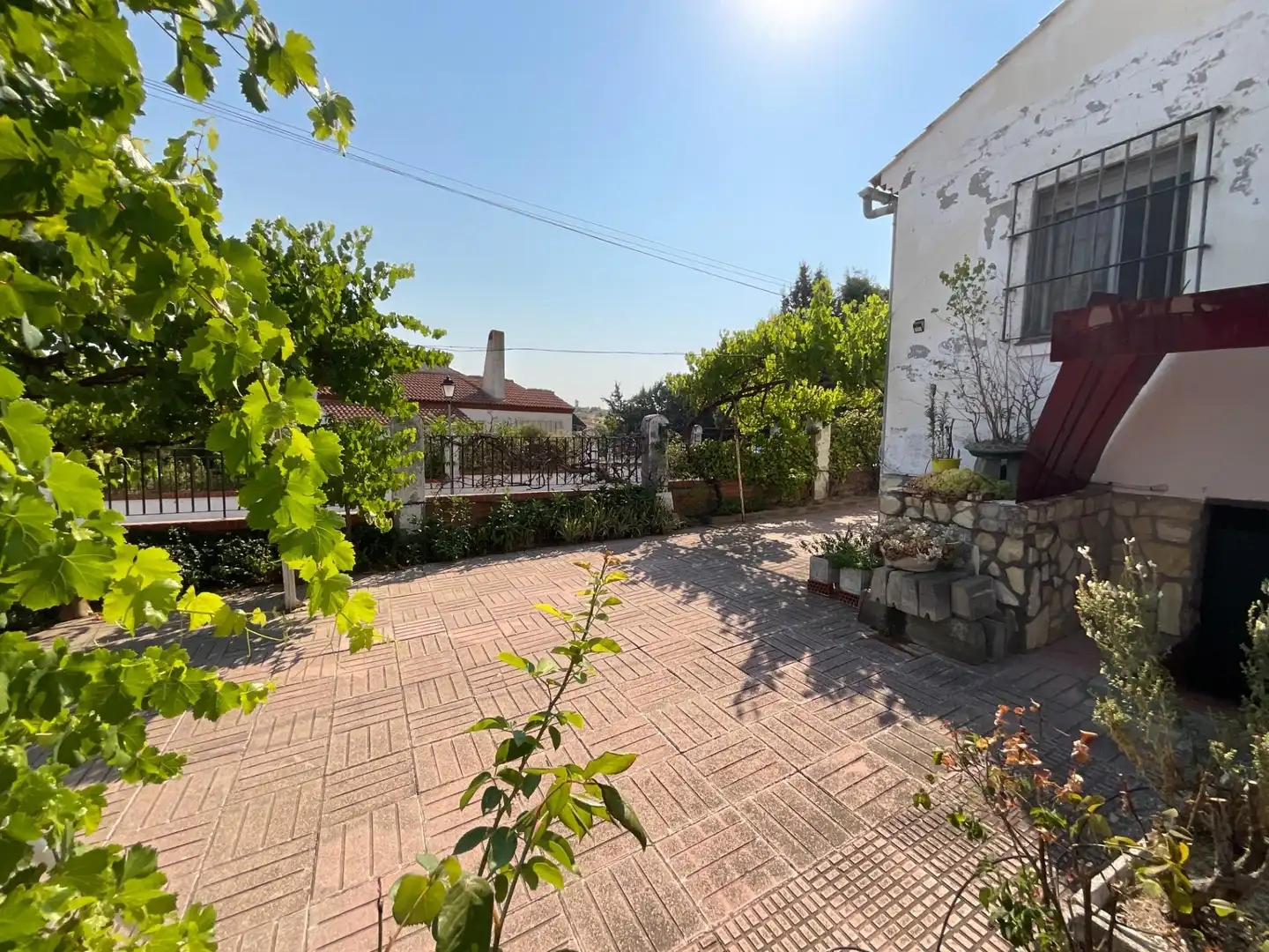 Exterior view of Houses for sale in El Viso de San Juan  with Air Conditioner, Heating and Private garden