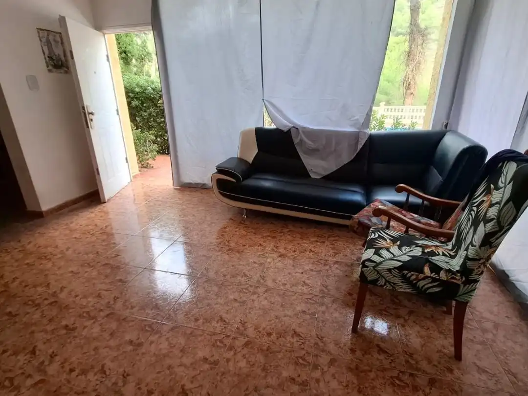 Sala d'estar de Casa o xalet en venda en Náquera amb Aire condicionat, Terrassa i Piscina