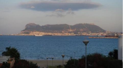 Foto 2 de Apartament de lloguer a El Rinconcillo, Algeciras