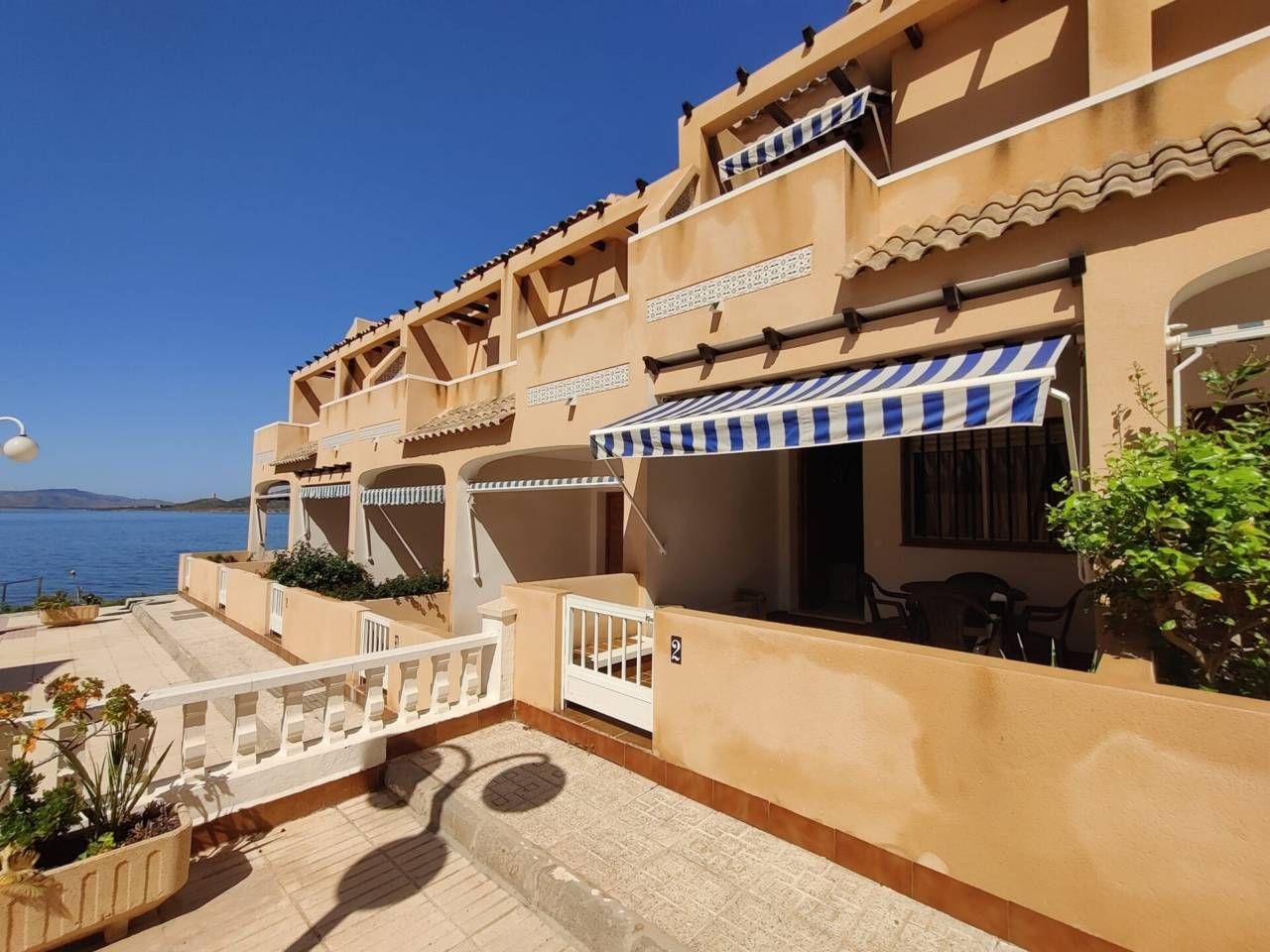 Exterior view of Duplex for sale in La Manga del Mar Menor  with Swimming Pool and Furnished