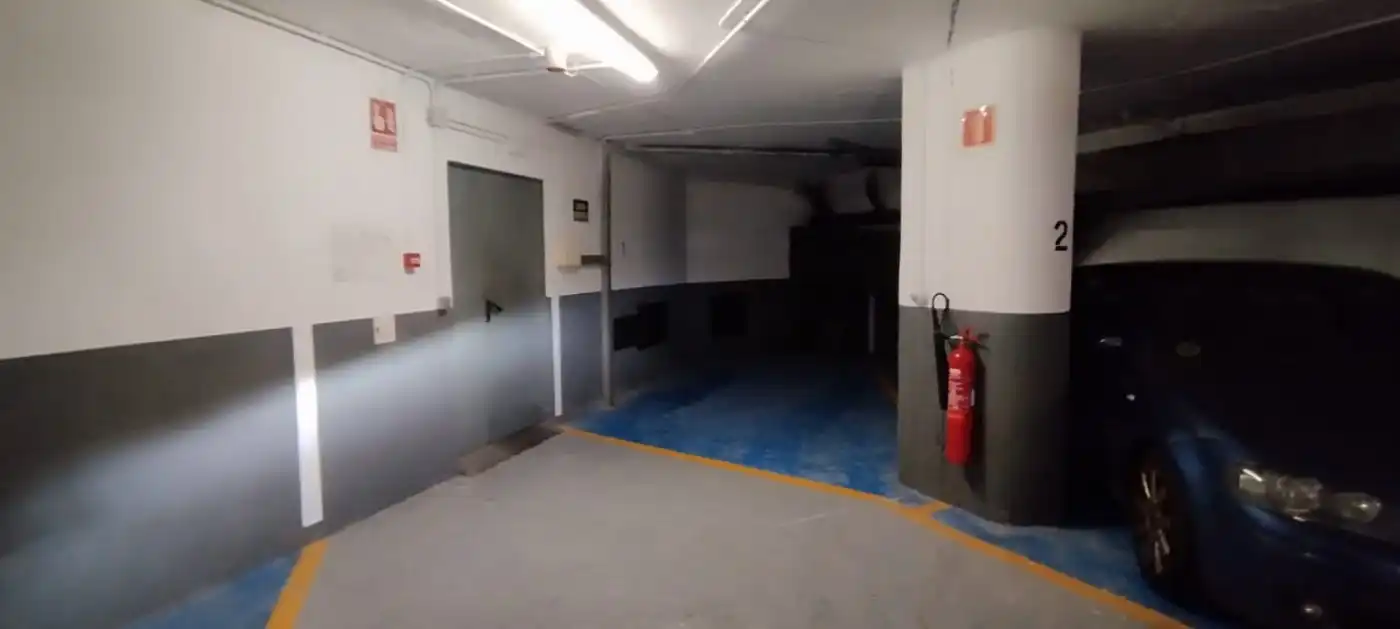 Aparcament de Garatge en venda en Barcelona