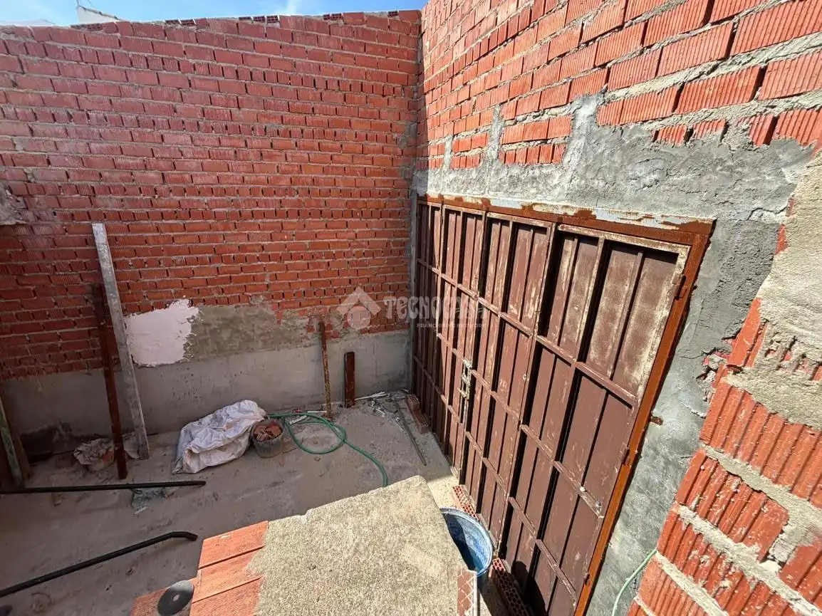 Casa adosada en venta en Écija