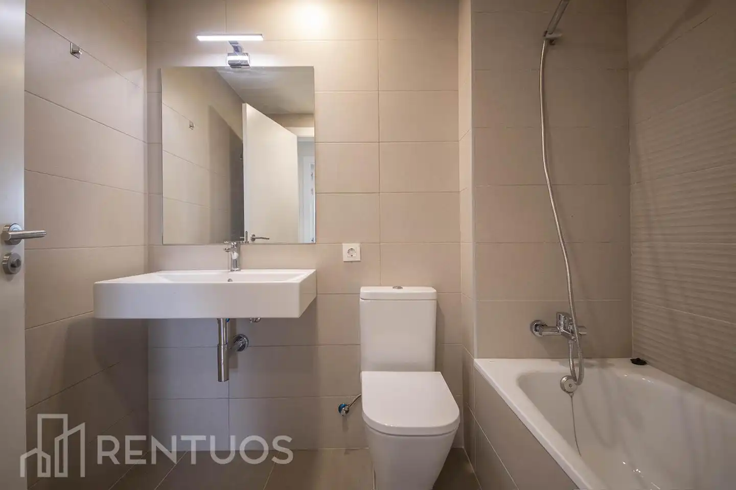 Piso con piscina en venta en De Clara Campoamor, imagen 26