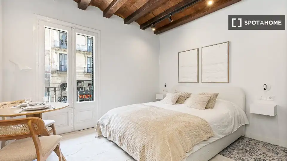 Room in Dreta de l'Eixample