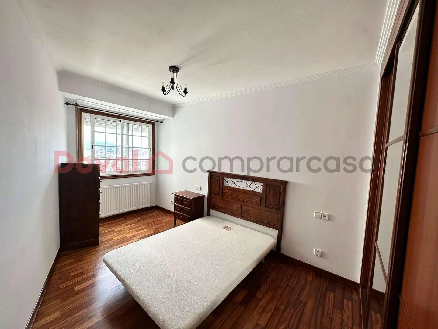 Bedroom of Flat for rent in Vigo   with Heating, Parquet flooring and Terrace
