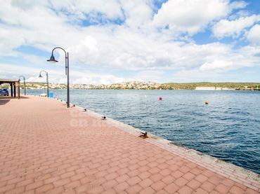 Business premises for sale in Es Castell poble